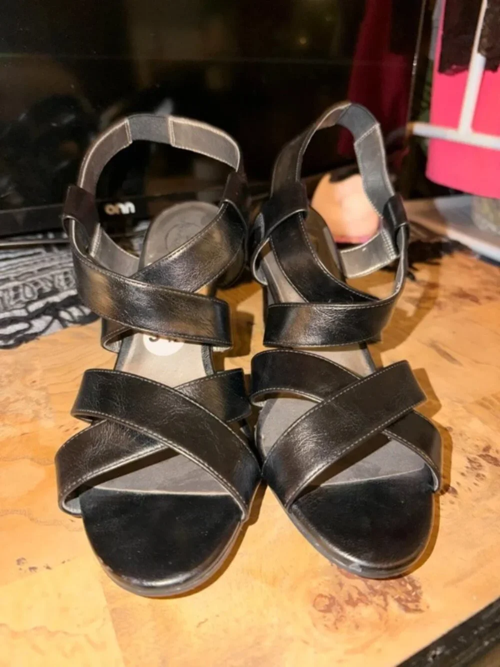 NWT Black LifeStride Strappy Open Toed Heels